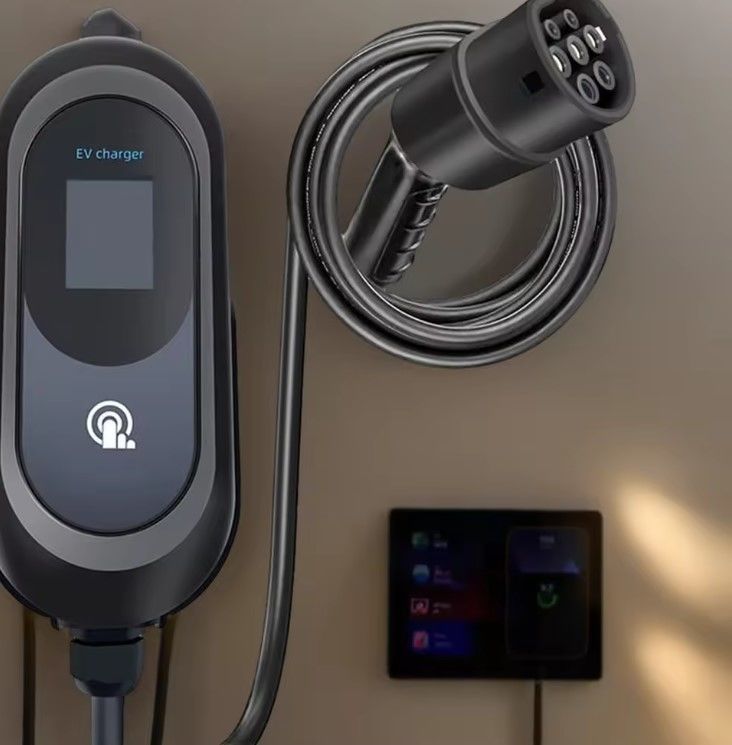 Smart Fast Weatherproof Outdoor Portable EV Car AC Charging Pile با باتری ایستگاه های شارژ دیواری نصب شده